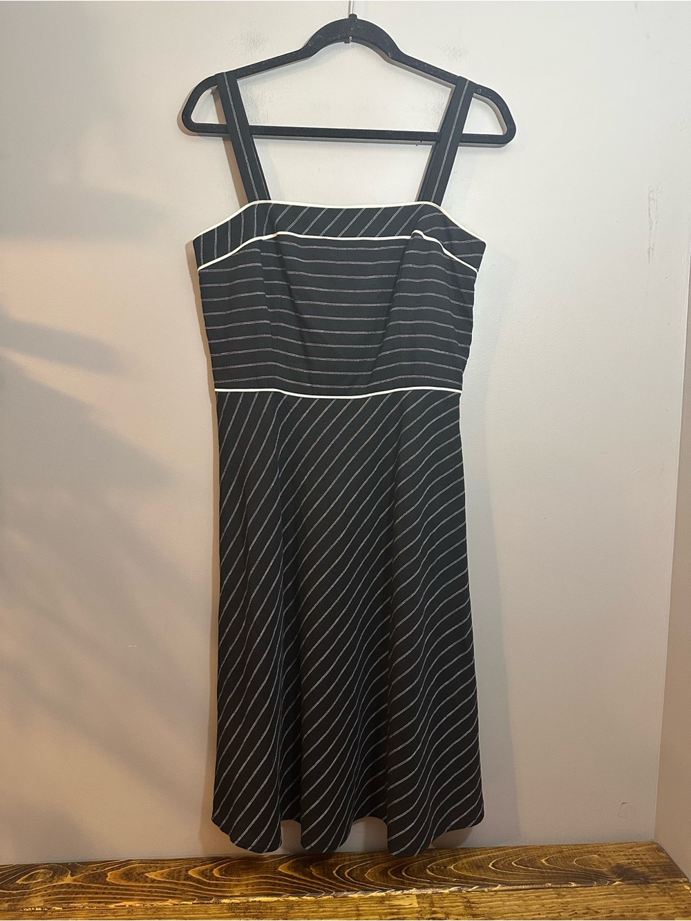 NWT Ann Taylor LOFT Stripped Linen Blend dress Size 6